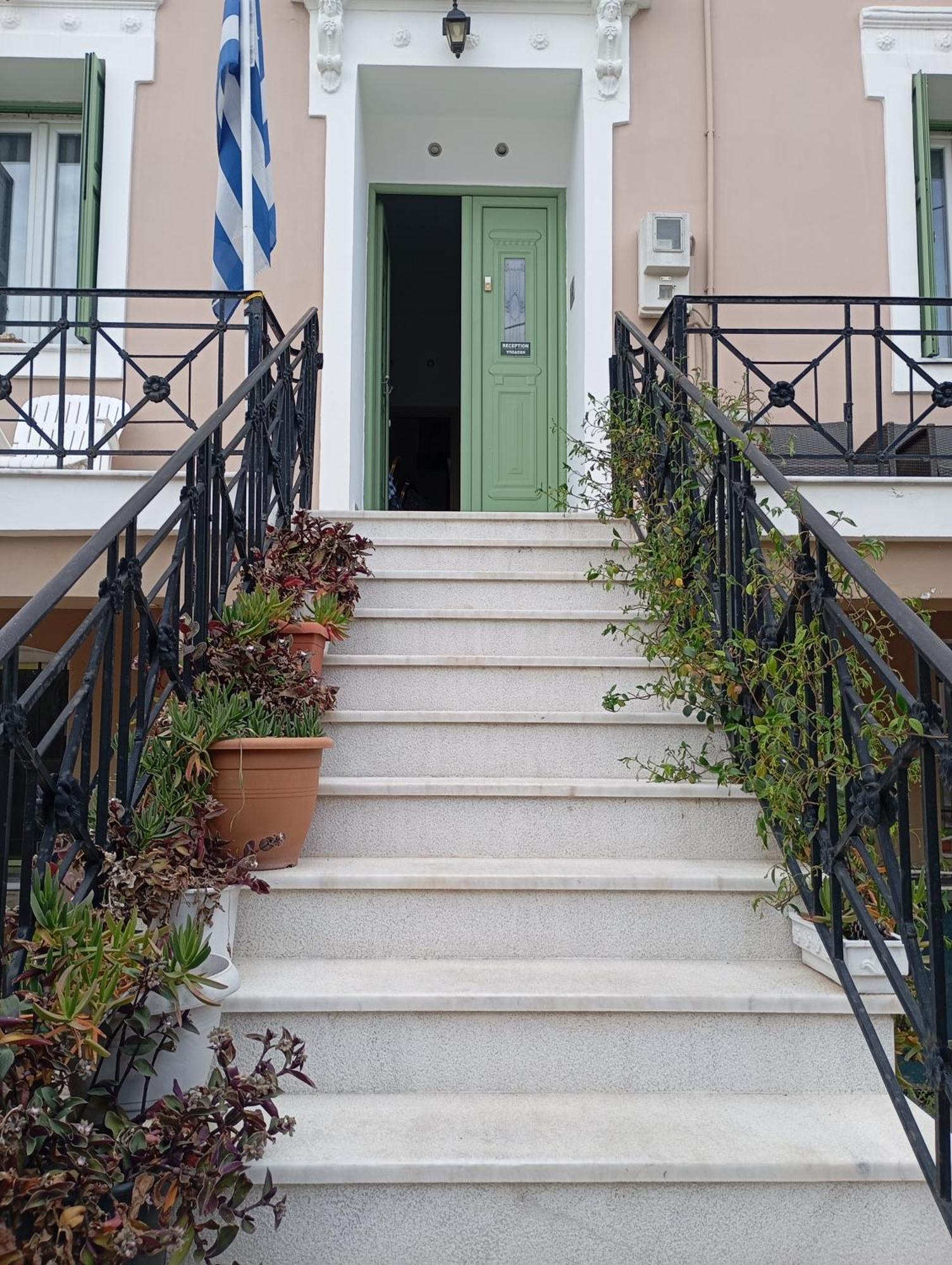 Pyrgos Sofokleous Hotel Mytilene Exterior photo